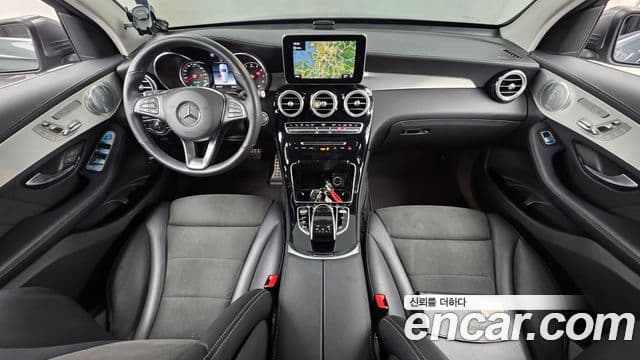 Mercedes-Benz GLC-Class 2019 — ფოტო 9/20