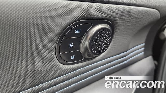 Hyundai The New Avante Hybrid 2022 — Photo 29/34