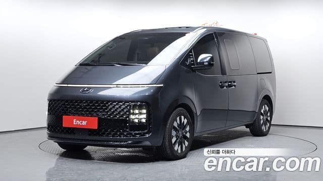 Hyundai Staria 2023 — Şəkil 1/20