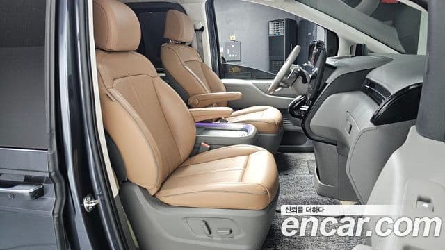 Hyundai Staria 2023 — Şəkil 12/20
