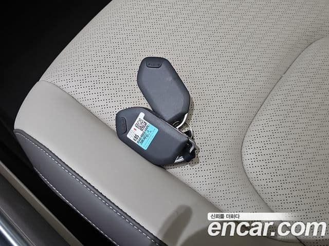Kia Carnival 2025 — фото 20 из 20