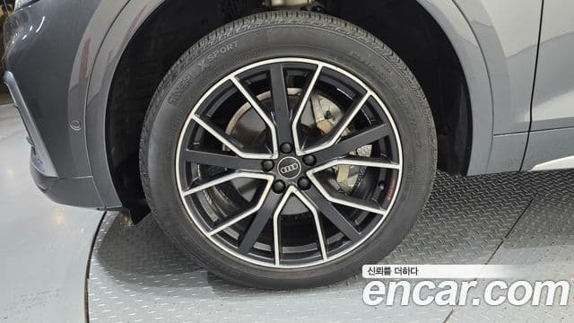Audi Q5 2022 — Şəkil 5/20