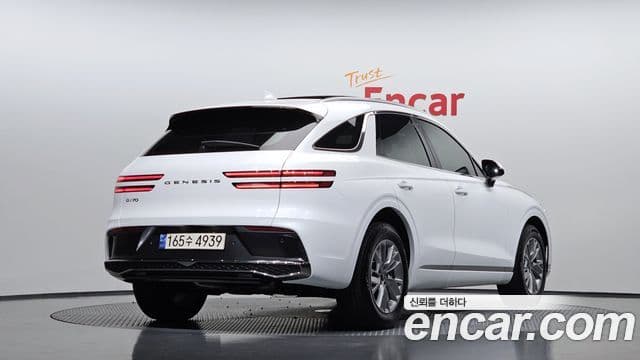Genesis GV70 2024 — Şəkil 2/20