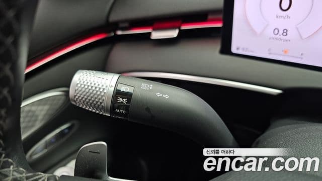 Genesis GV70 2024 — Photo 22/36