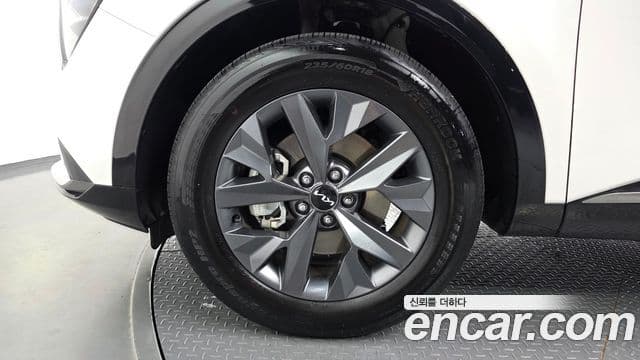 Kia Sportage 2022 — Şəkil 5/20