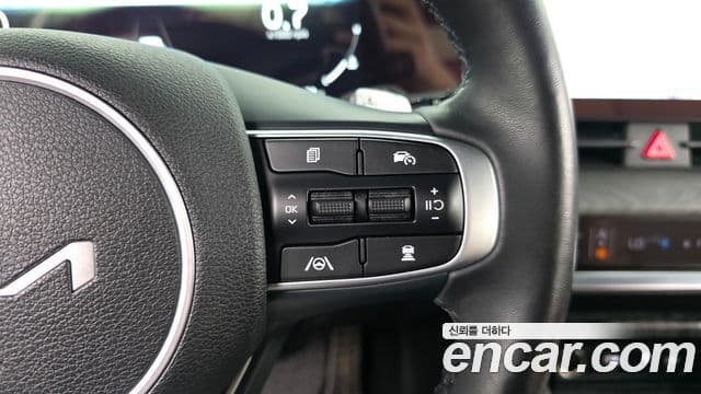 Kia Sportage 2022 — Şəkil 17/20