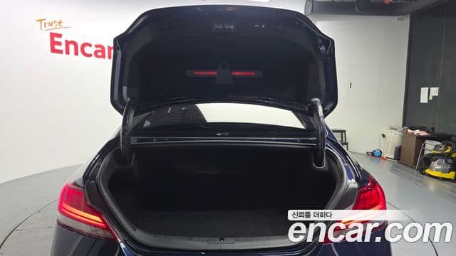 Genesis G70 2019 — Şəkil 1/37