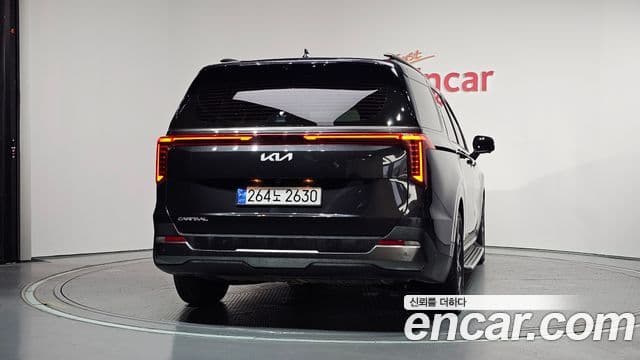 Kia Carnival 2024 — Şəkil 4/20