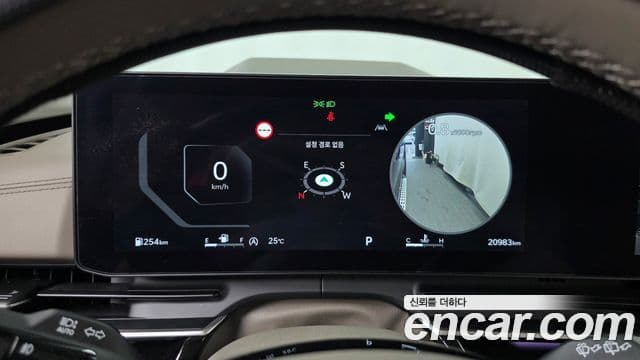 Kia Carnival 2024 — Şəkil 8/20