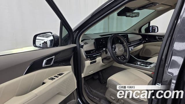Kia Carnival 2024 — Şəkil 10/20