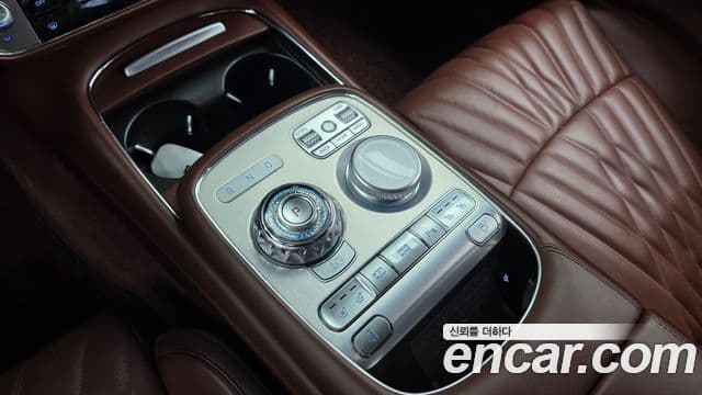 Genesis G90 2022 — Şəkil 9/20