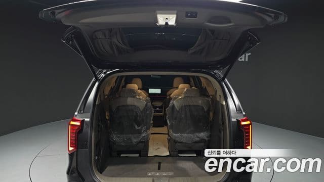 Kia Carnival 2024 — ფოტო 20/20