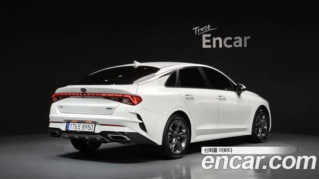 Kia K5 2021 — Şəkil 2/20