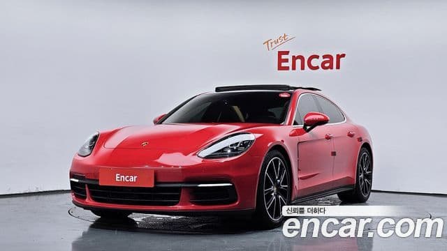 Porsche Panamera 2019 — ფოტო 1/20