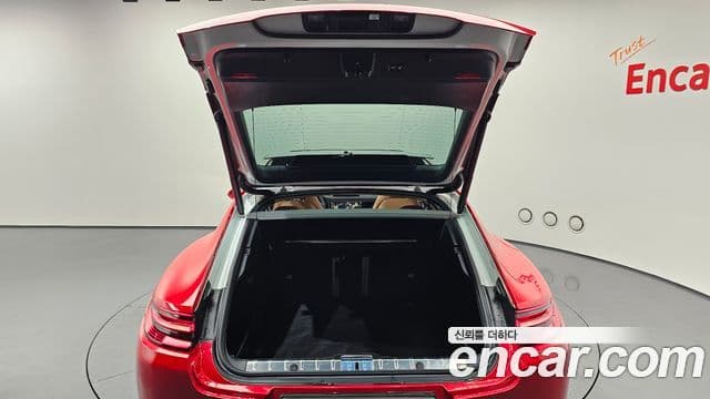 Porsche Panamera 2019 — ფოტო 20/20