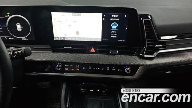 Kia Sportage 2023 — ფოტო 11/20