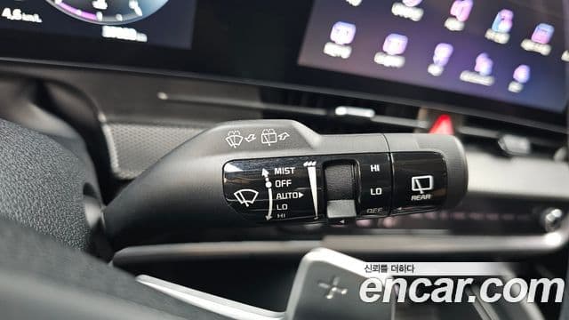 Kia Sportage 2023 — ფოტო 19/20