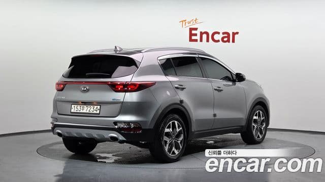 Kia Sportage The Bold 2020 — ფოტო 2/20