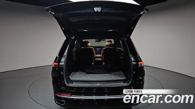 Jeep Grand Cherokee 2023 — ფოტო 20/20