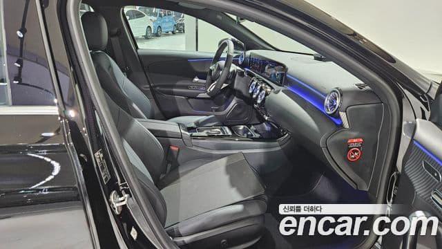 Mercedes-Benz A-Class 2025 — Şəkil 18/20