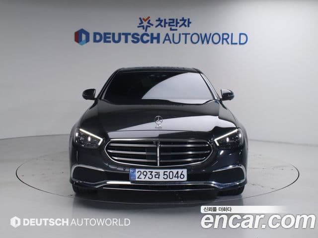 Mercedes-Benz E-Class 2023 — ფოტო 2/20