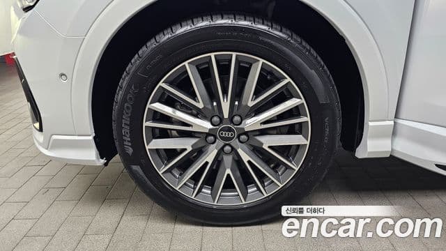 Audi Q3 2025 — Photo 26/32