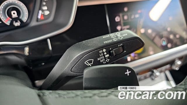 Audi Q3 2025 — Photo 30/32
