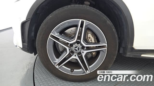 Mercedes-Benz GLC-Class 2022 — Şəkil 5/20
