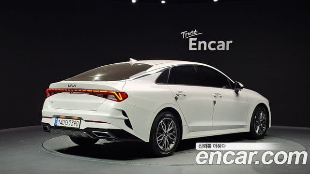 Kia K5 2022 — ფოტო 2/20