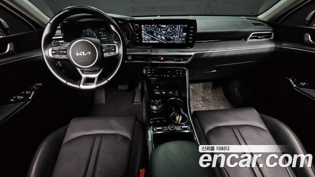 Kia K5 2022 — ფოტო 7/20