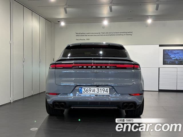 Porsche Cayenne 2025 — ფოტო 3/20