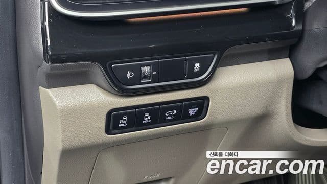 Kia Carnival 2025 — Şəkil 13/20