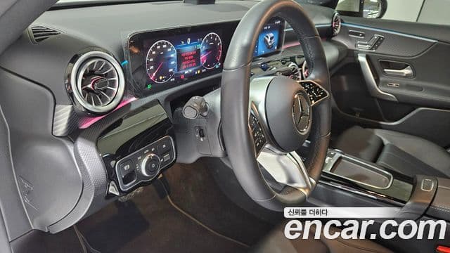 Mercedes-Benz A-Class 2024 — Şəkil 13/20