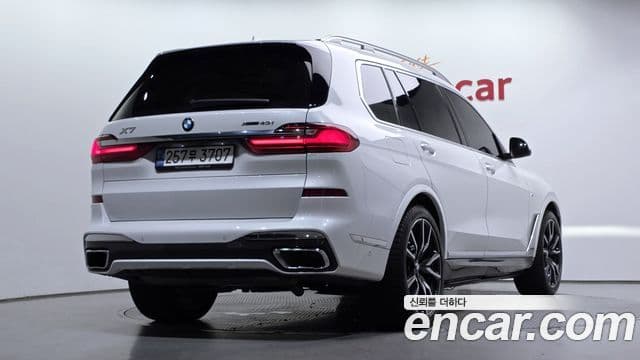 BMW X7 2022 — ფოტო 2/20