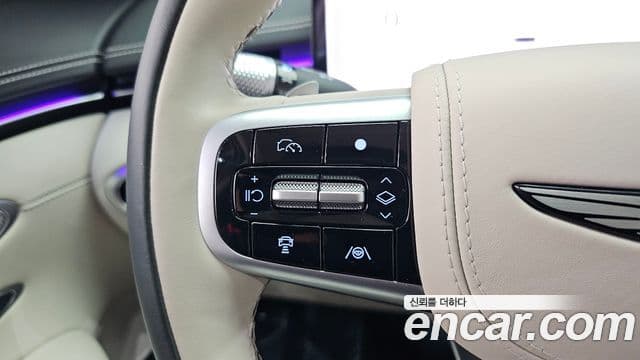 Genesis GV70 2025 — ფოტო 15/20