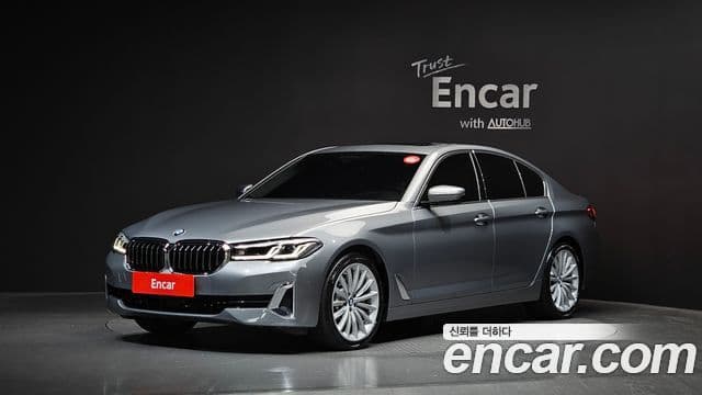 BMW 5 Series 2023 — Şəkil 1/20