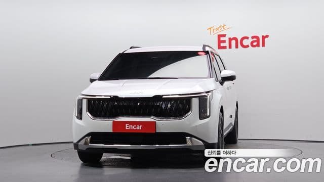 Kia Carnival 2025 — Фото 3/20