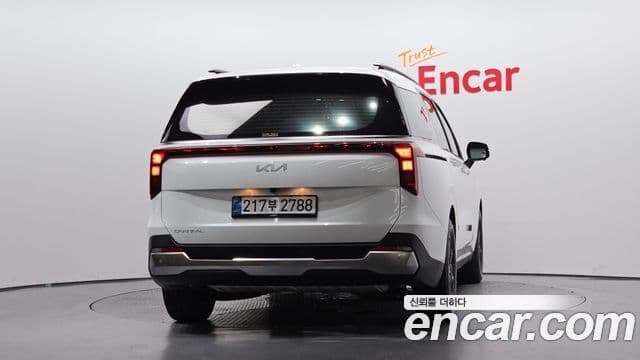 Kia Carnival 2025 — Фото 4/20