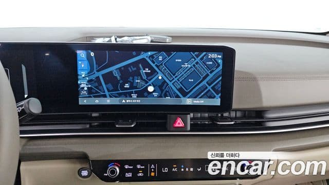 Kia Carnival 2025 — Фото 14/20
