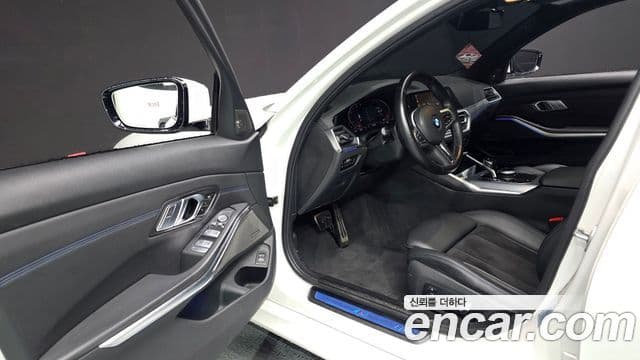 BMW 3 Series 2021 — ფოტო 11/20
