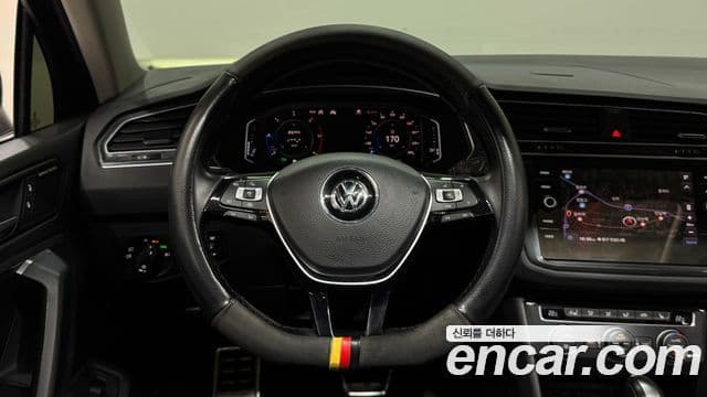 Volkswagen Tiguan 2020 — Şəkil 8/20