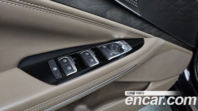 Kia K8 2023 — Şəkil 17/20