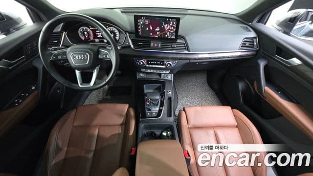 Audi Q5 2023 — ფოტო 7/20