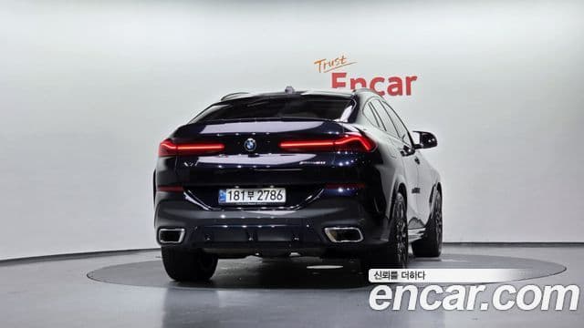 BMW X6 2023 — ფოტო 4/20