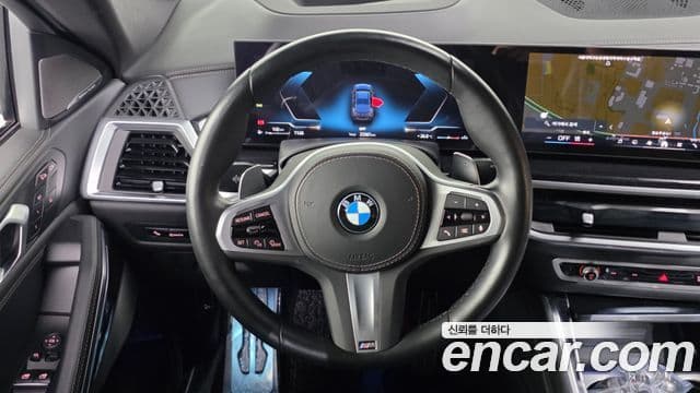 BMW X6 2023 — ფოტო 13/20