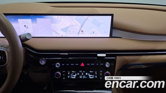 Genesis Electrified G80 2024 — Şəkil 15/20