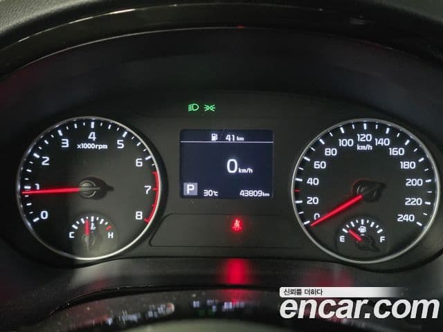 Kia Seltos 2022 — Şəkil 5/20