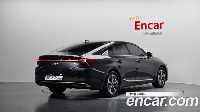 Kia K8 2023 — Şəkil 2/20