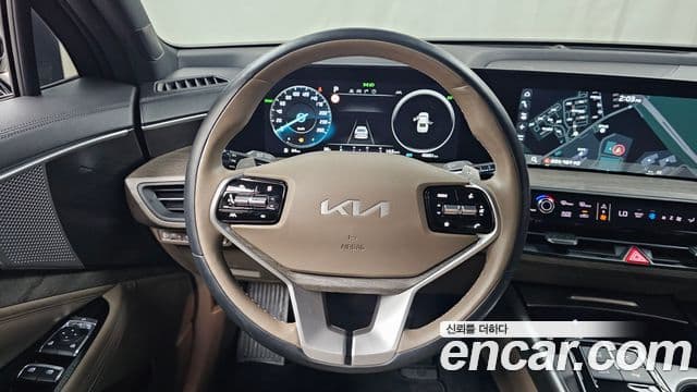 Kia K8 2023 — Şəkil 13/20