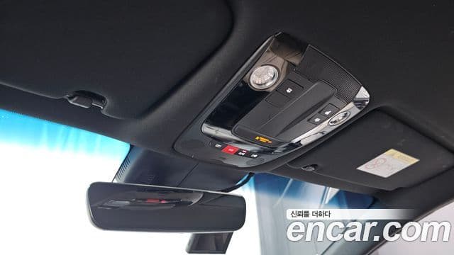 Kia K8 2023 — Şəkil 18/20